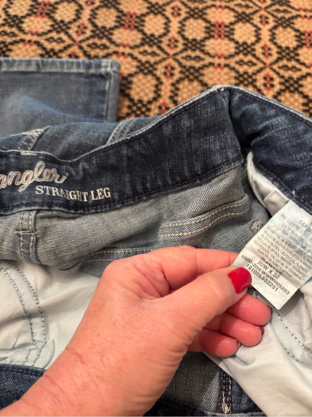 Wrangler Women's Straight Leg Jeans